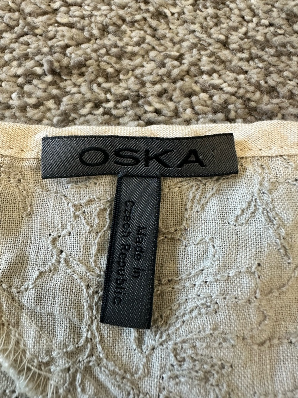 Oska Stitch Embroidered 100% Linen Sleeveless Midi Dress Size 1 (6-8) Neutral - Picture 4 of 14